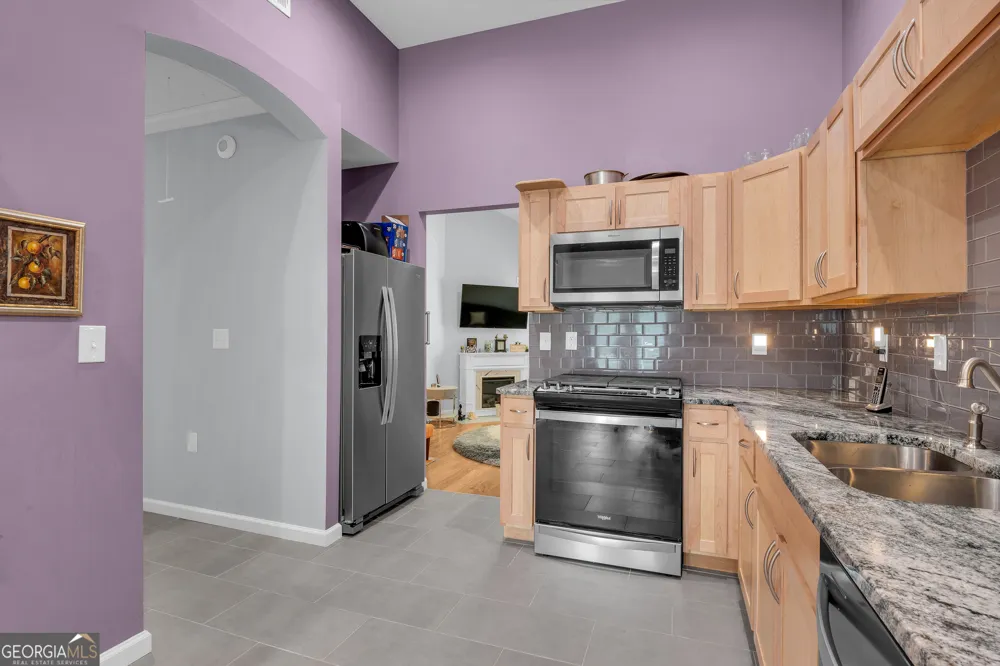 1541 Burnstone DR Stone Mountain, GA 30088