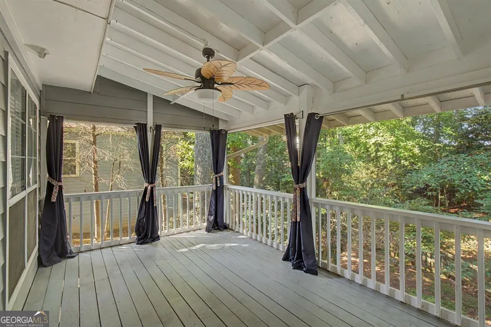 1011 Braelin CT Woodstock, GA 30189