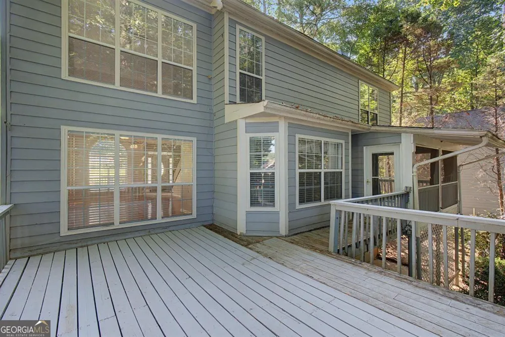 1011 Braelin CT Woodstock, GA 30189