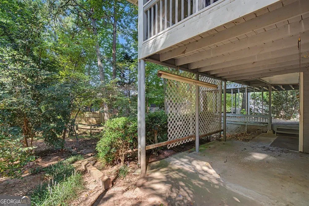 1011 Braelin CT Woodstock, GA 30189