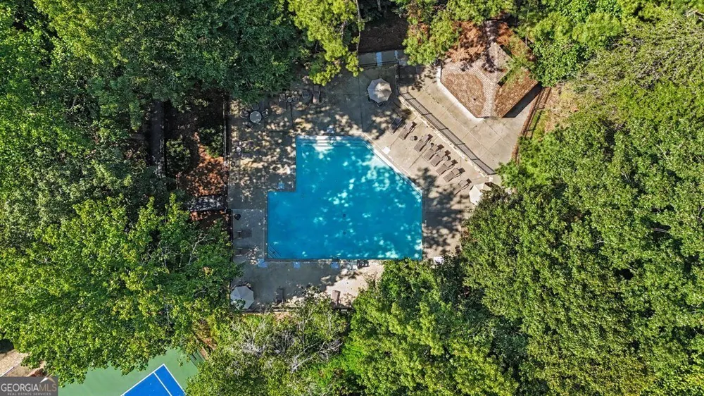1011 Braelin CT Woodstock, GA 30189