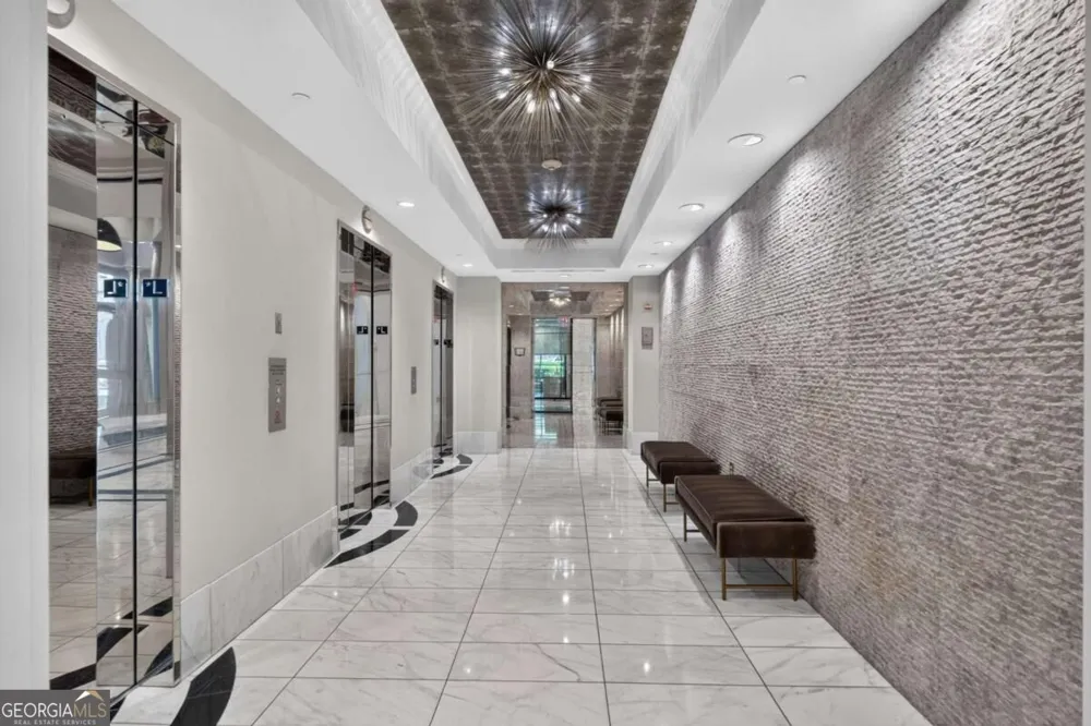 325 E Paces Ferry RD NE Atlanta, GA 30305