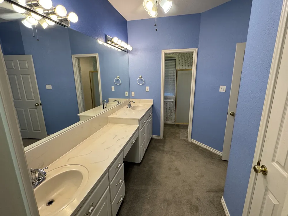 690 Ancient Oaks Drive Marble Falls, TX 78654