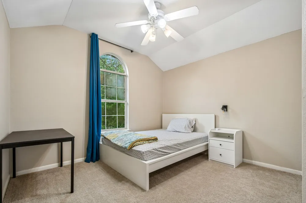 1205 Yountville Drive Leander, TX 78641