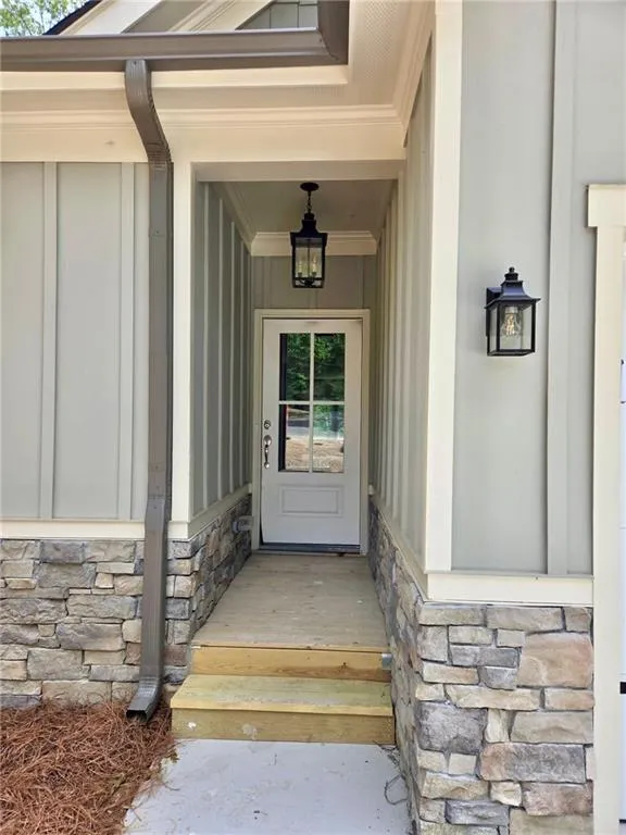 149 White Antelope Street Waleska, GA 30183