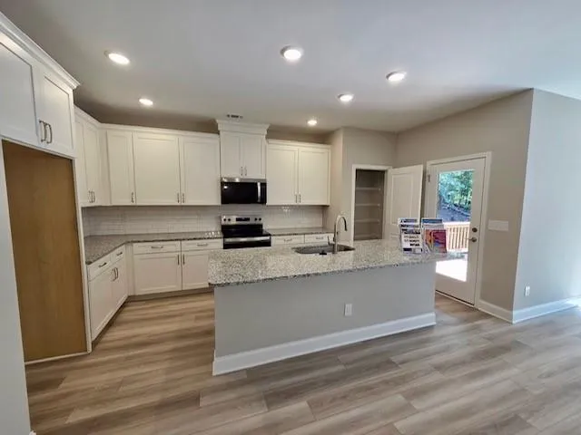 149 White Antelope Street Waleska, GA 30183