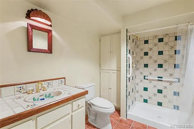 6130 E Briarwood Circle Englewood, CO 80112