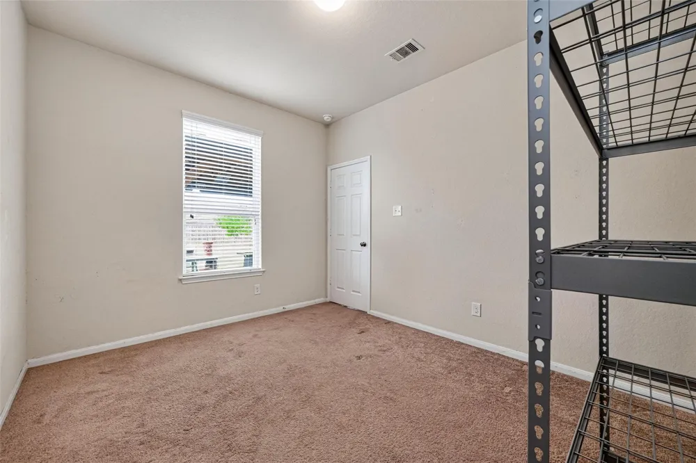 10619 Blithe Oak Court Tomball, TX 77375