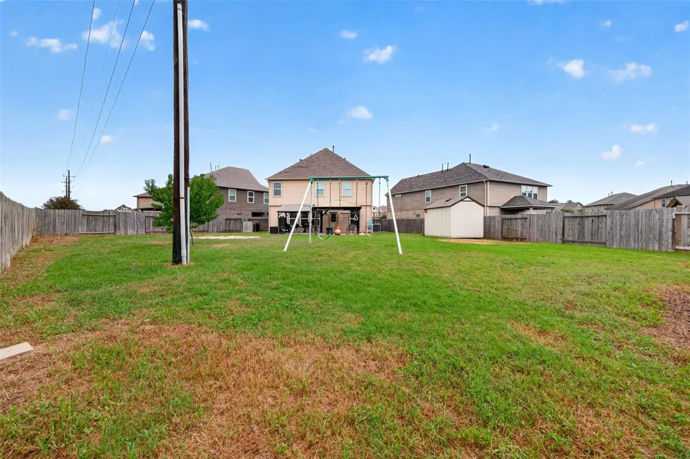 10619 Blithe Oak Court Tomball, TX 77375