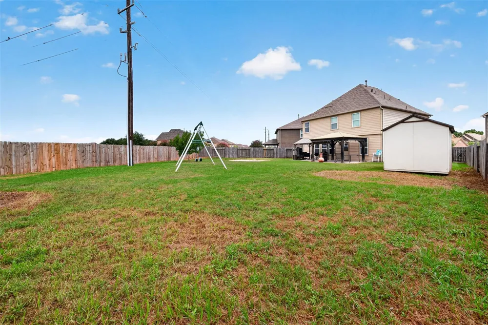 10619 Blithe Oak Court Tomball, TX 77375