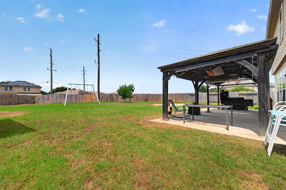 10619 Blithe Oak Court Tomball, TX 77375