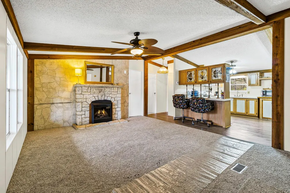 106 Jefferson Street Livingston, TX 77351