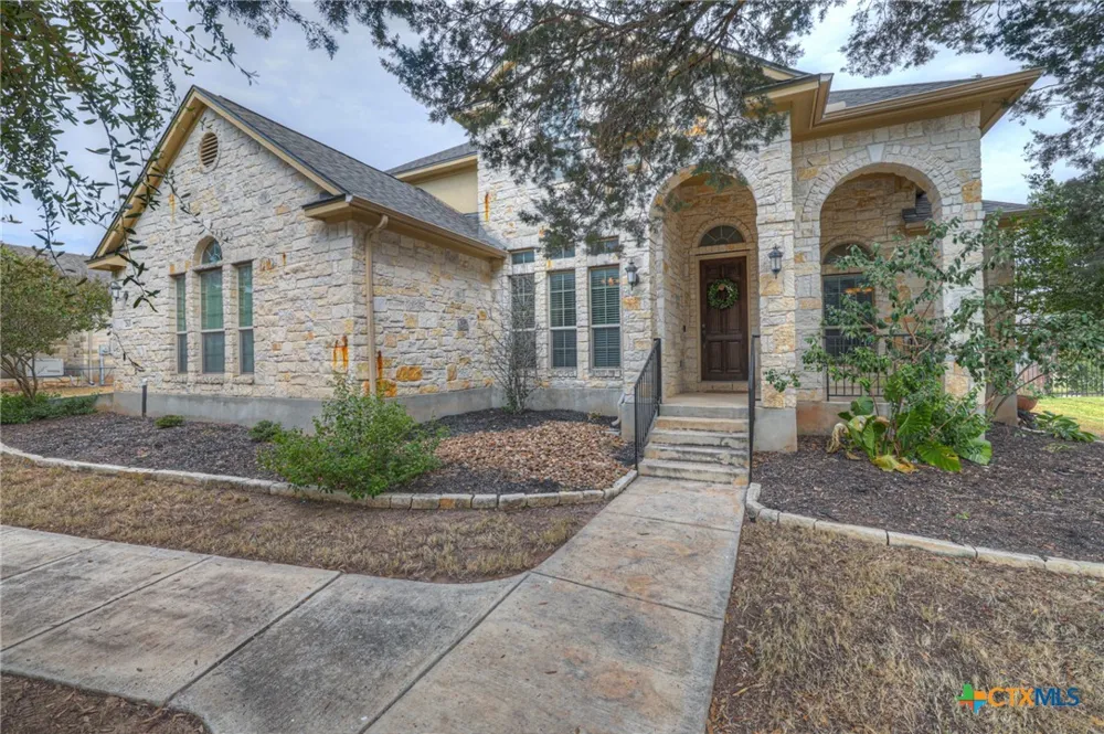 263 Hamburg Avenue New Braunfels, TX 78132