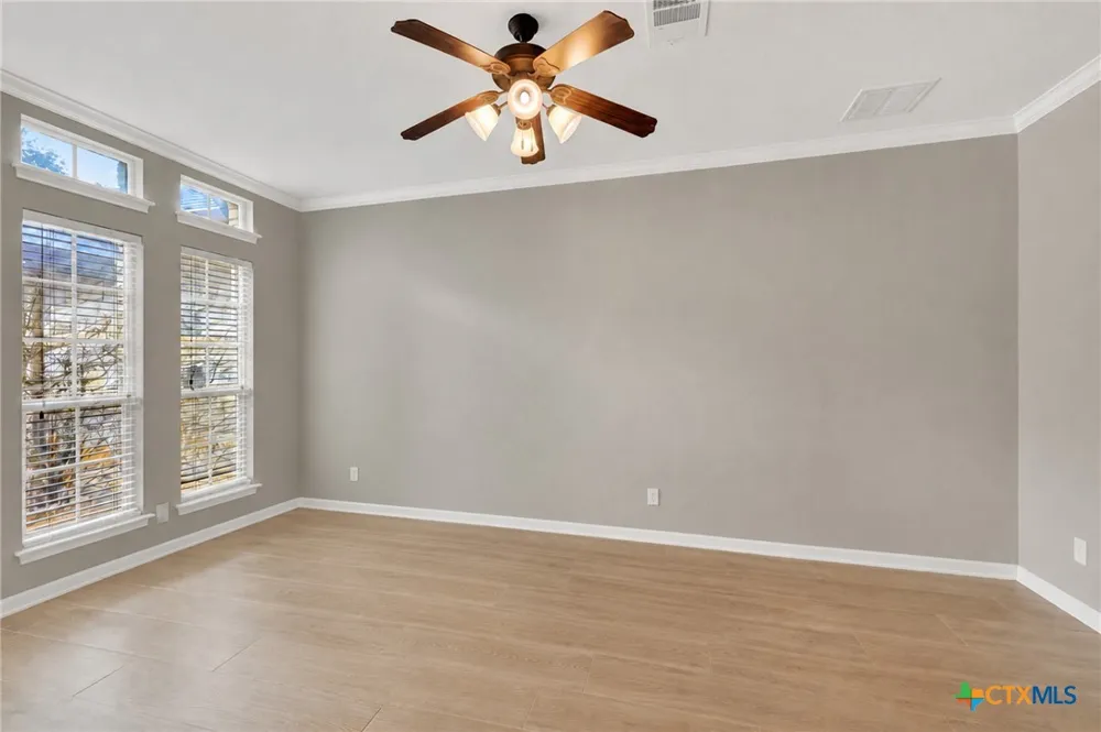 263 Hamburg Avenue New Braunfels, TX 78132