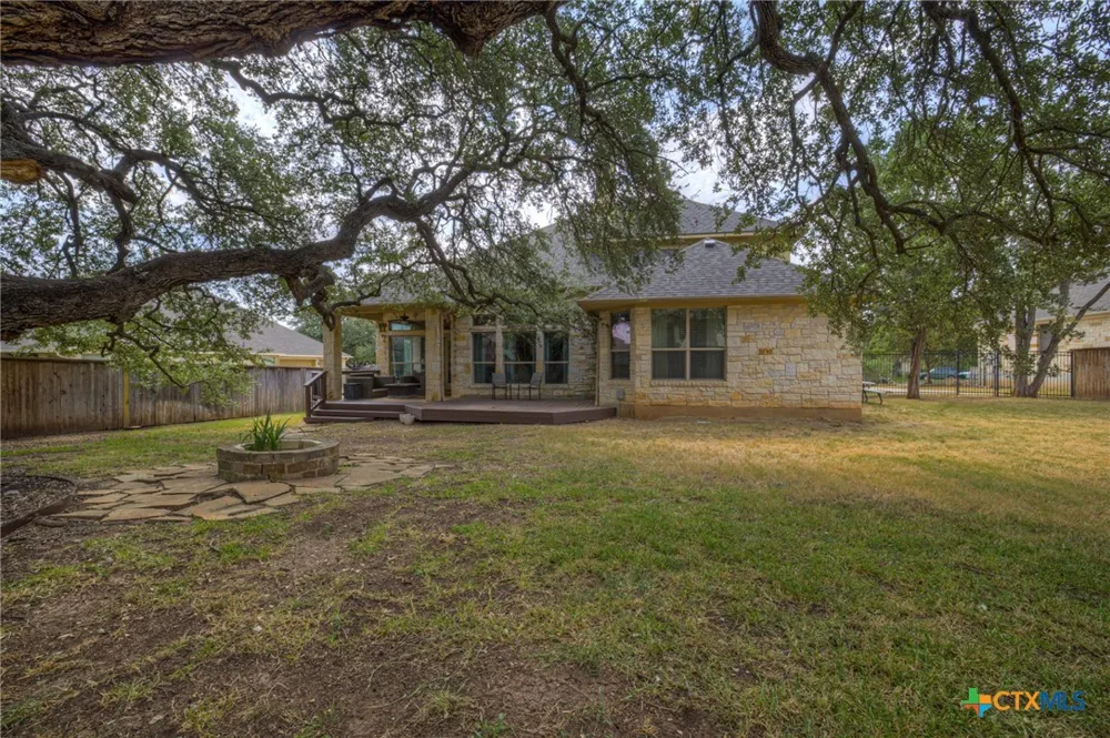 263 Hamburg Avenue New Braunfels, TX 78132