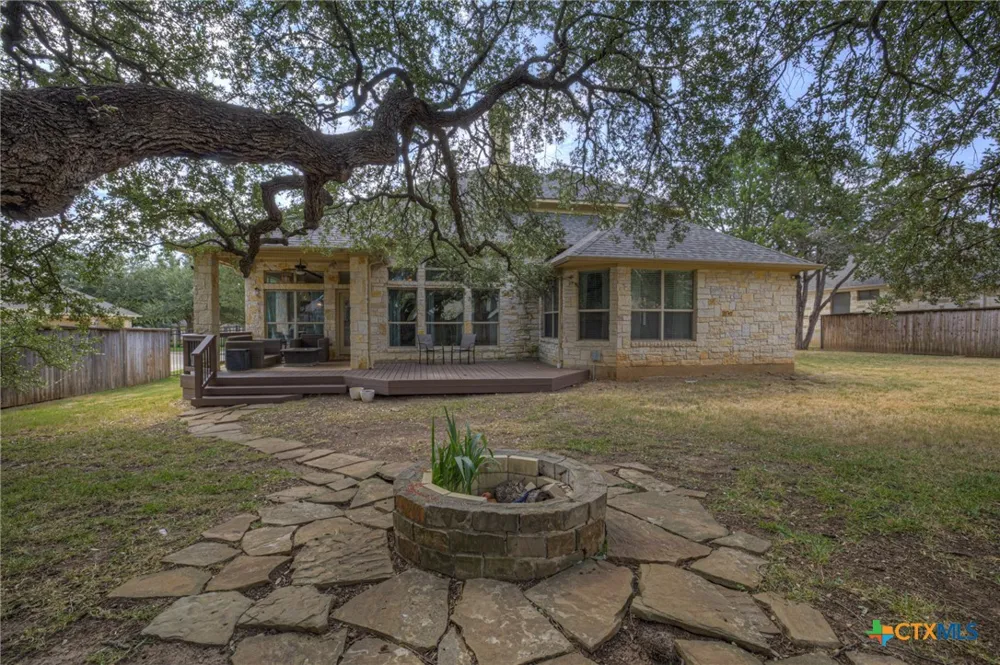 263 Hamburg Avenue New Braunfels, TX 78132