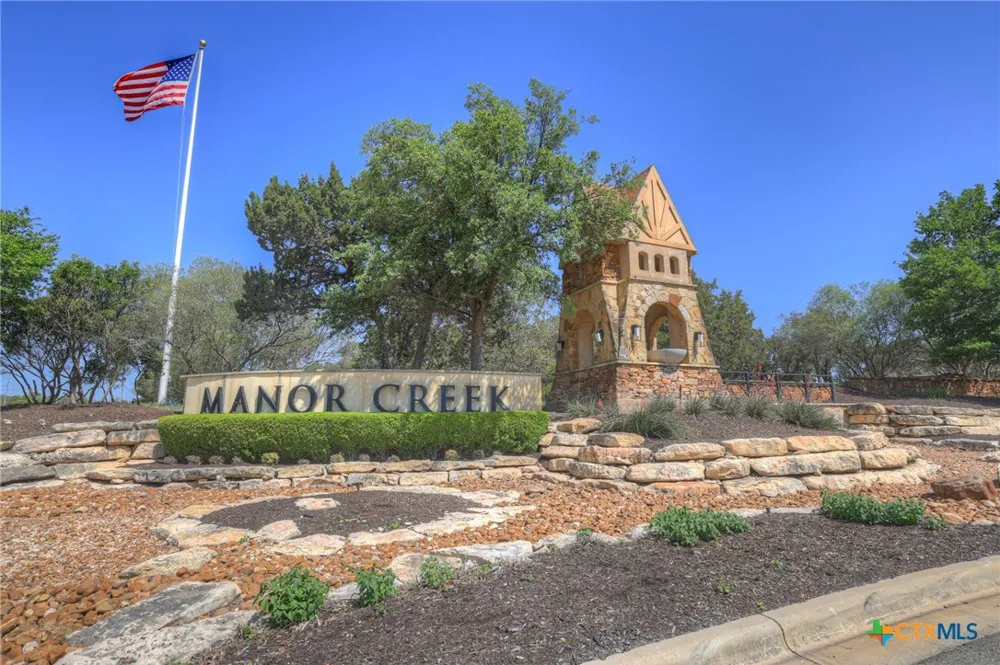 263 Hamburg Avenue New Braunfels, TX 78132