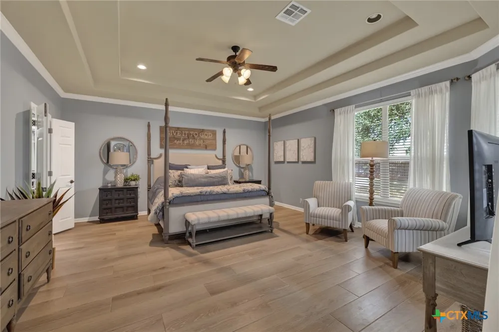 263 Hamburg Avenue New Braunfels, TX 78132