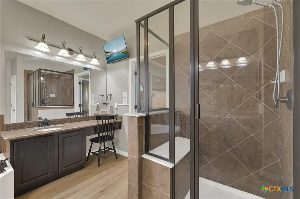 263 Hamburg Avenue New Braunfels, TX 78132