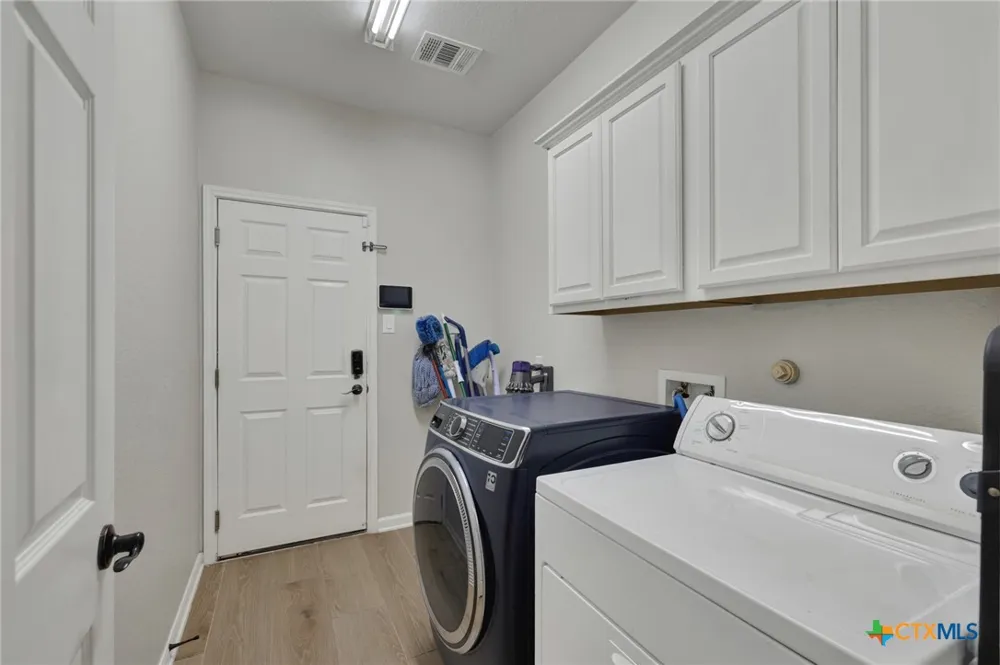 263 Hamburg Avenue New Braunfels, TX 78132