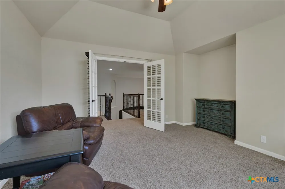 263 Hamburg Avenue New Braunfels, TX 78132