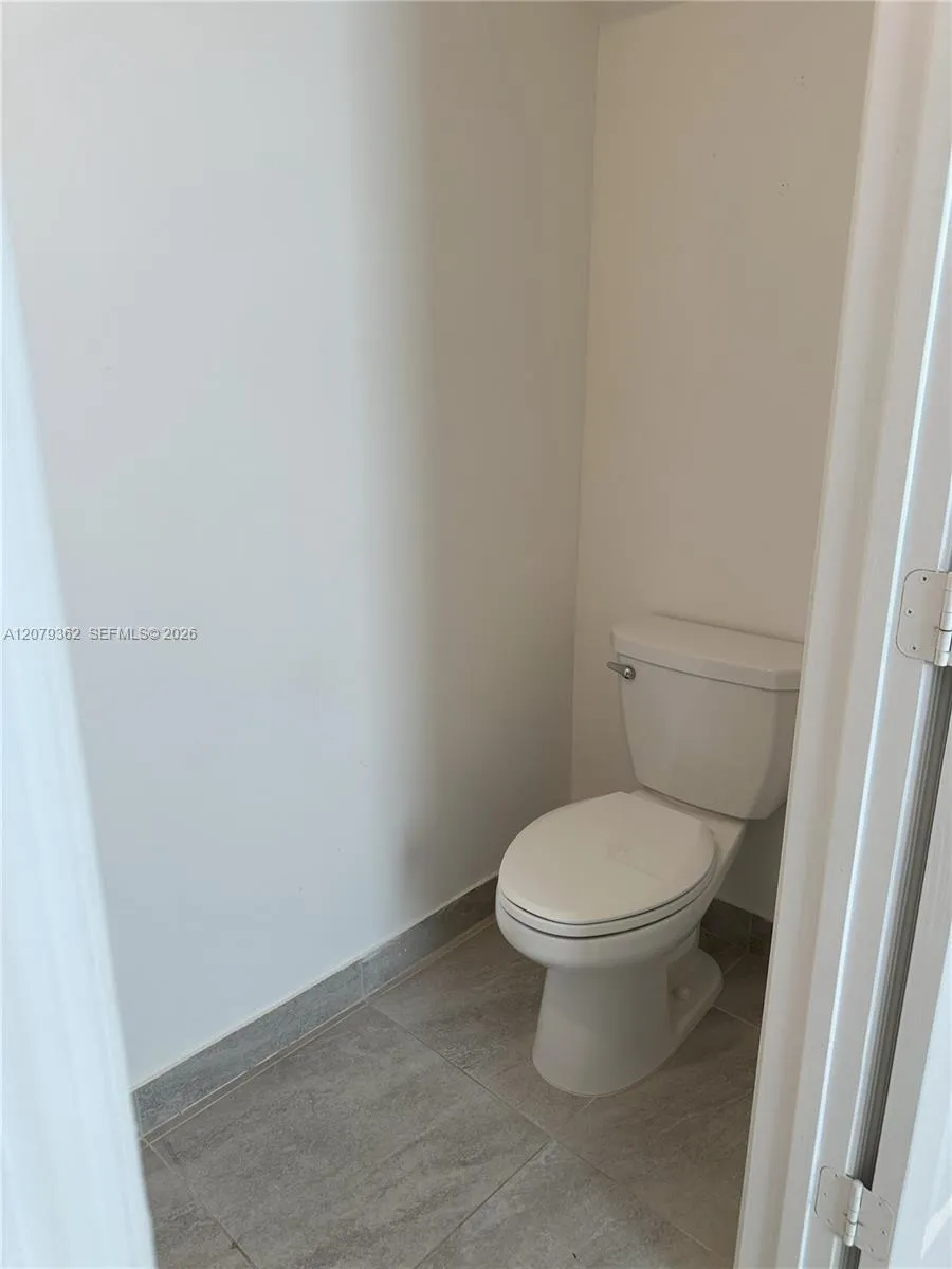 1602 SW 28th Ct Fort Lauderdale, FL 33315