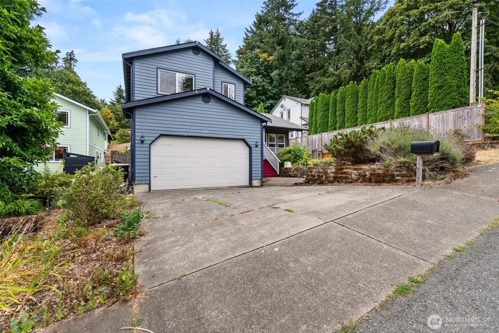 627 Bates Street SW Tumwater, WA 98512