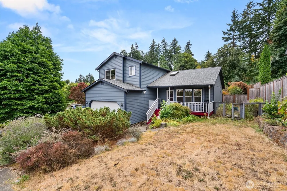 627 Bates Street SW Tumwater, WA 98512