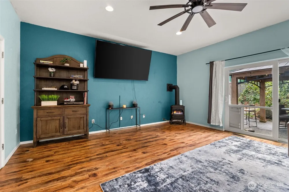 627 Bates Street SW Tumwater, WA 98512