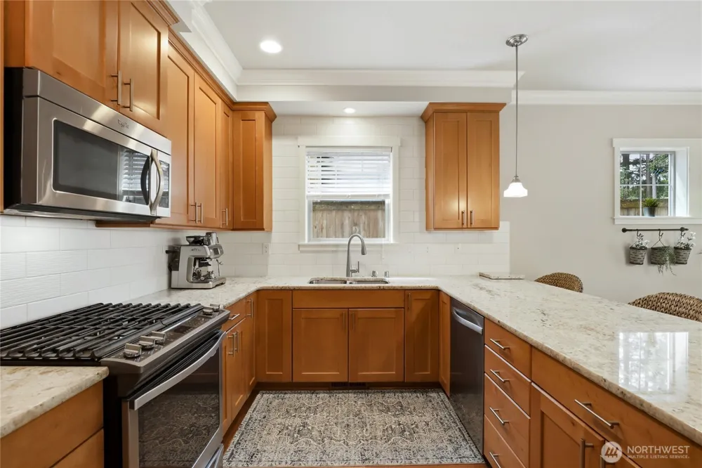 2233 Mill Street NE Olympia, WA 98506