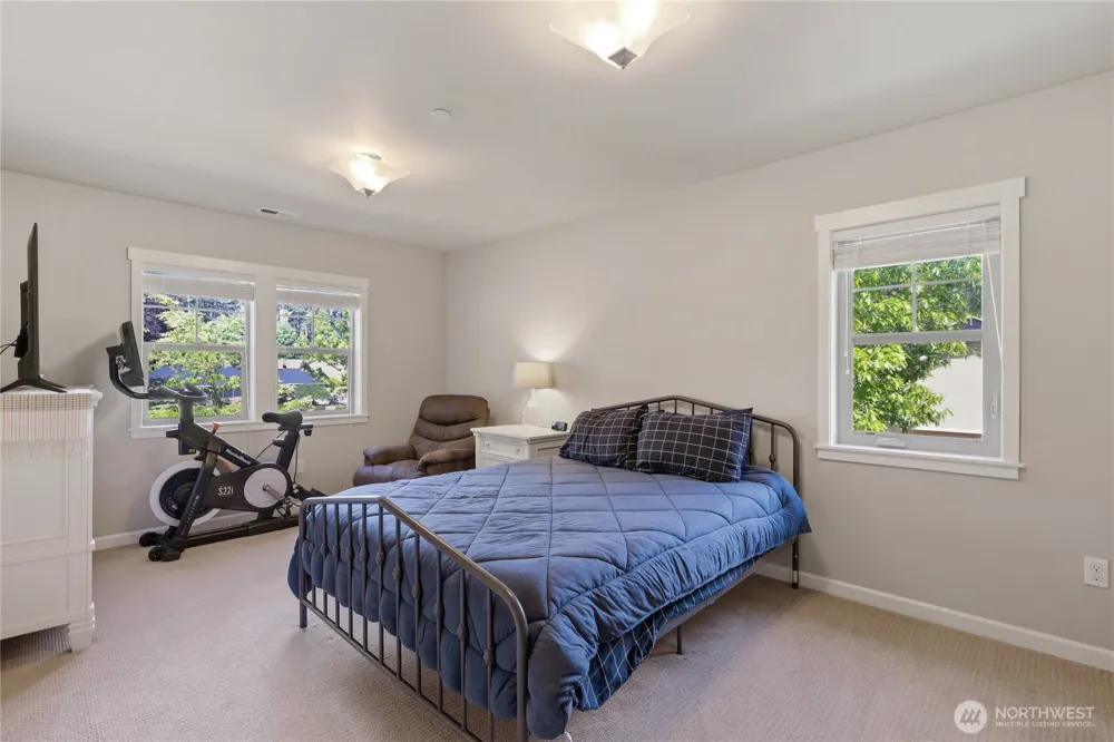 2233 Mill Street NE Olympia, WA 98506