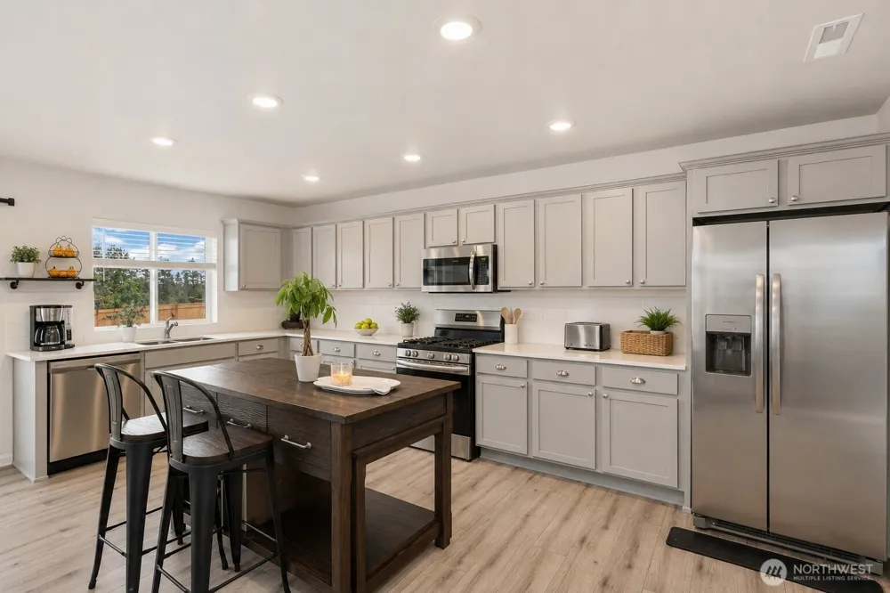 13811 197th Street E Graham, WA 98338
