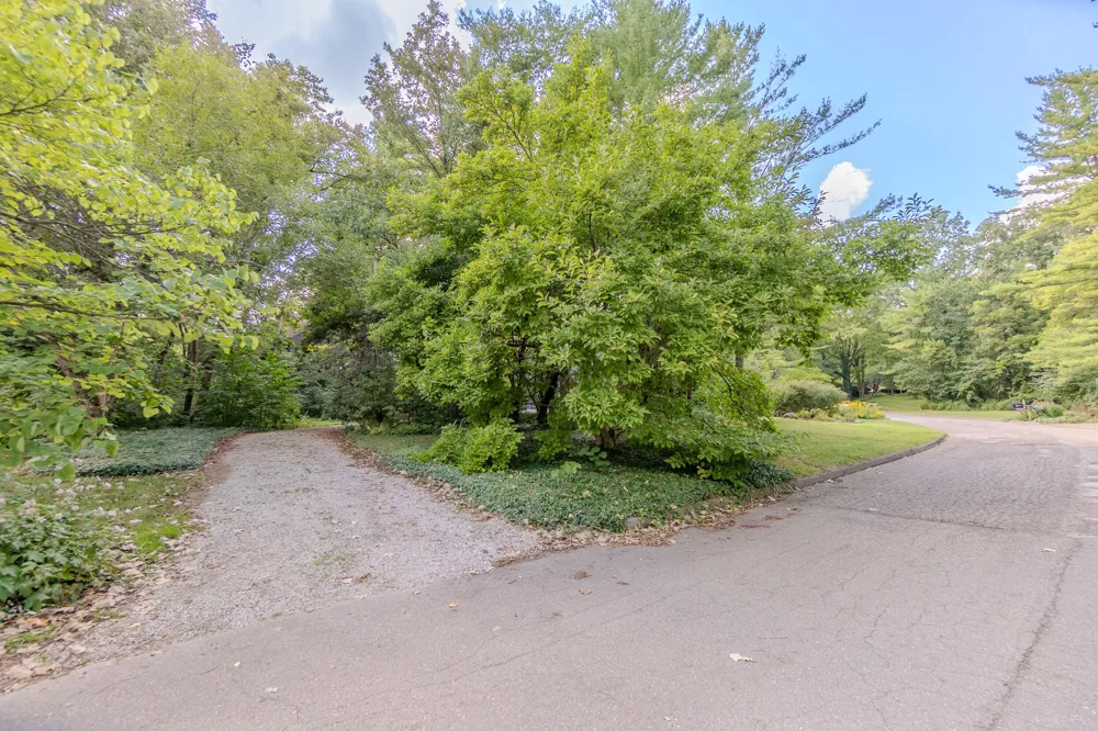 344 Rock Creek Court Ann Arbor Charter Township, MI 48104