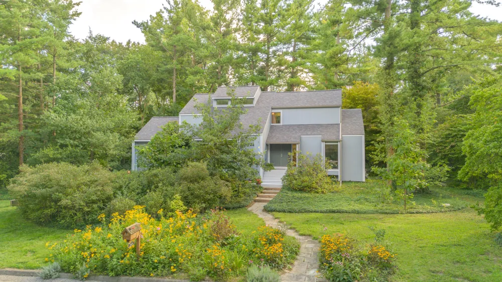 344 Rock Creek Court Ann Arbor Charter Township, MI 48104