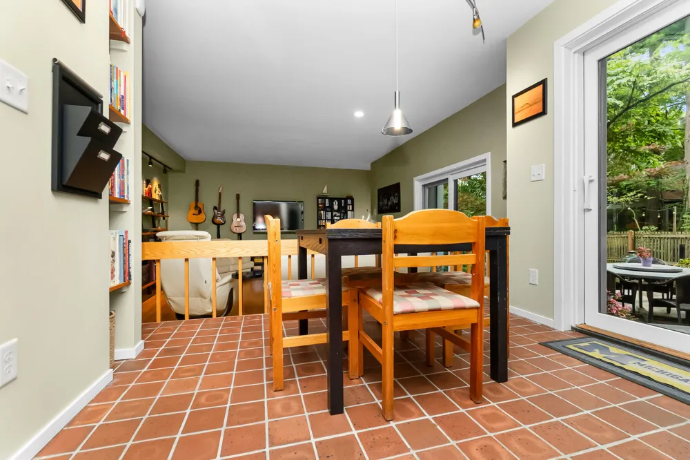 344 Rock Creek Court Ann Arbor Charter Township, MI 48104