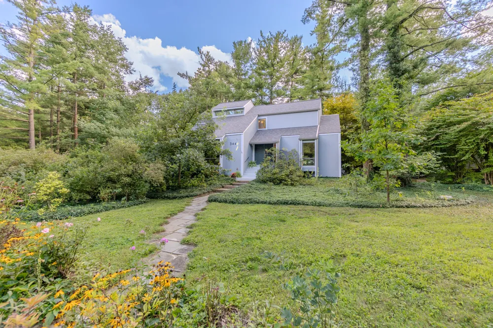 344 Rock Creek Court Ann Arbor Charter Township, MI 48104