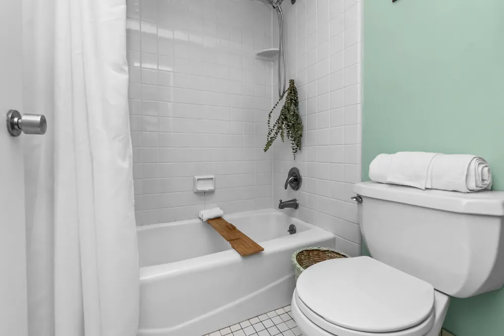 344 Rock Creek Court Ann Arbor Charter Township, MI 48104