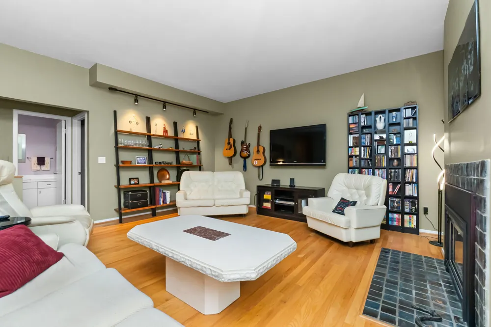 344 Rock Creek Court Ann Arbor Charter Township, MI 48104