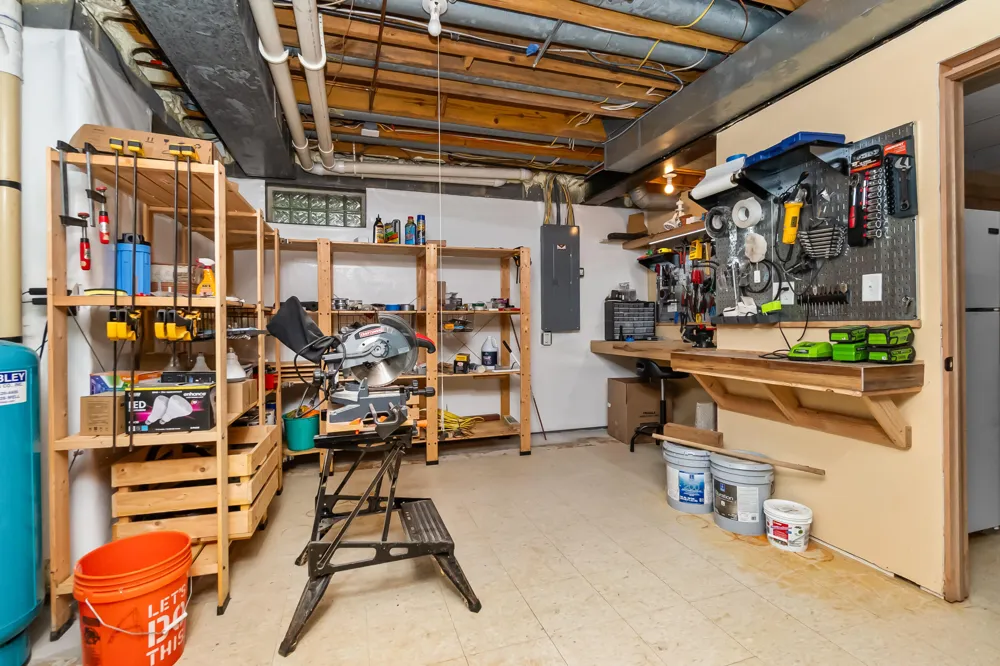 344 Rock Creek Court Ann Arbor Charter Township, MI 48104