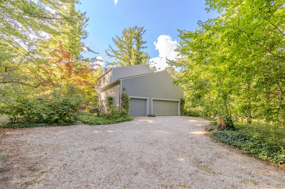 344 Rock Creek Court Ann Arbor Charter Township, MI 48104
