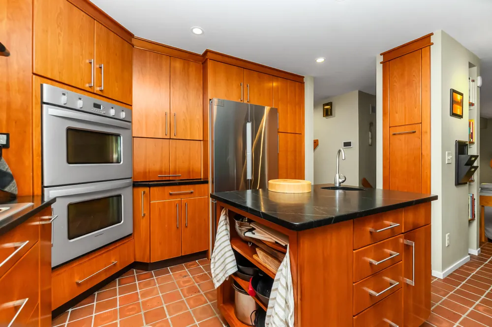 344 Rock Creek Court Ann Arbor Charter Township, MI 48104