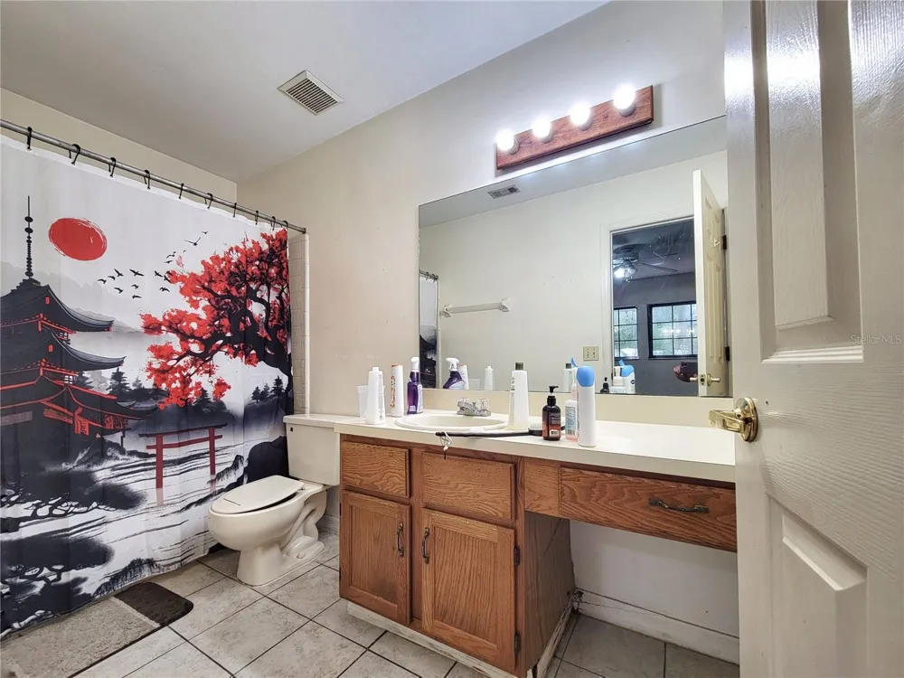 931 SW 57TH TERRACE Gainesville, FL 32607