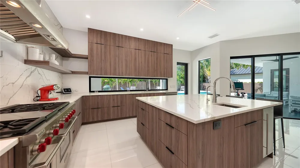 1960 BOYCE STREET Sarasota, FL 34239