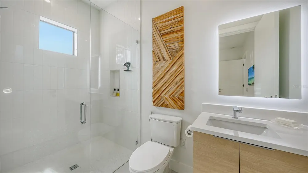 1960 BOYCE STREET Sarasota, FL 34239