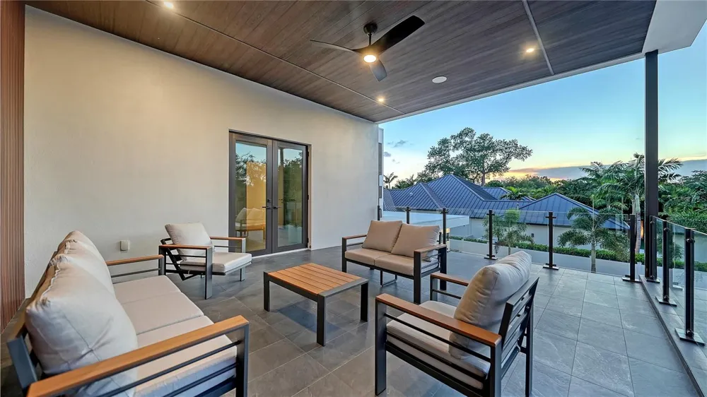 1960 BOYCE STREET Sarasota, FL 34239