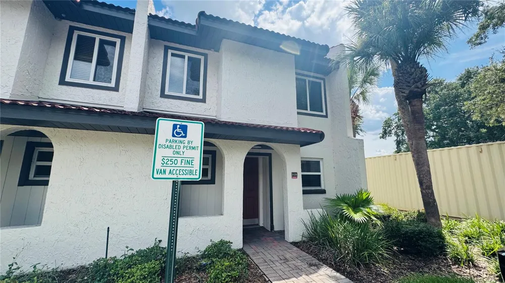 1125 SPACEPORT COURT Kissimmee, FL 34746