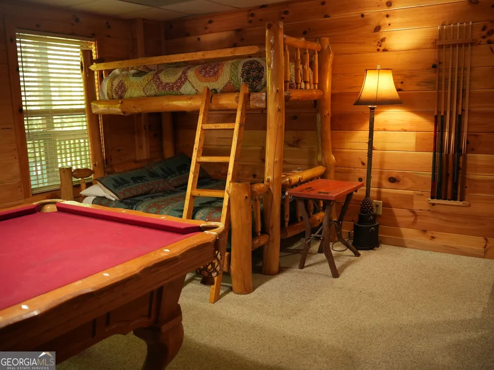 369 Myrna Branch RD Helen, GA 30545