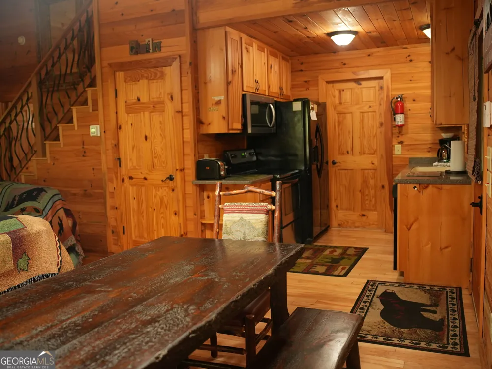 369 Myrna Branch RD Helen, GA 30545