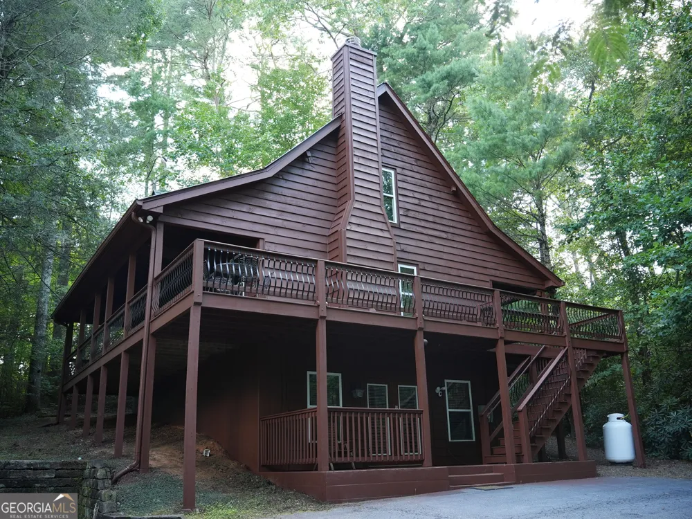 369 Myrna Branch RD Helen, GA 30545