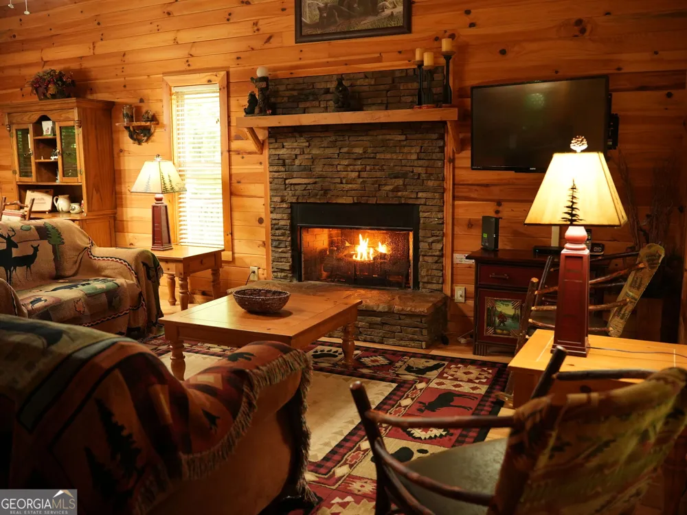 369 Myrna Branch RD Helen, GA 30545